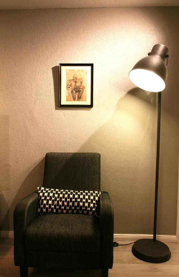 Spacious & Refurbished 1 Bedroom Apartment In Suburban Reykjavik Garthabaer Exterior photo