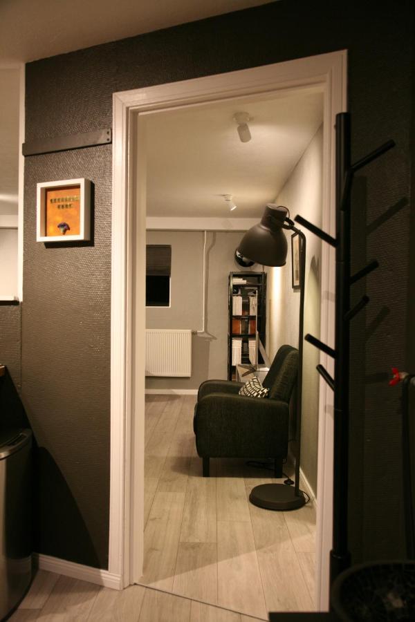Spacious & Refurbished 1 Bedroom Apartment In Suburban Reykjavik Garthabaer Exterior photo